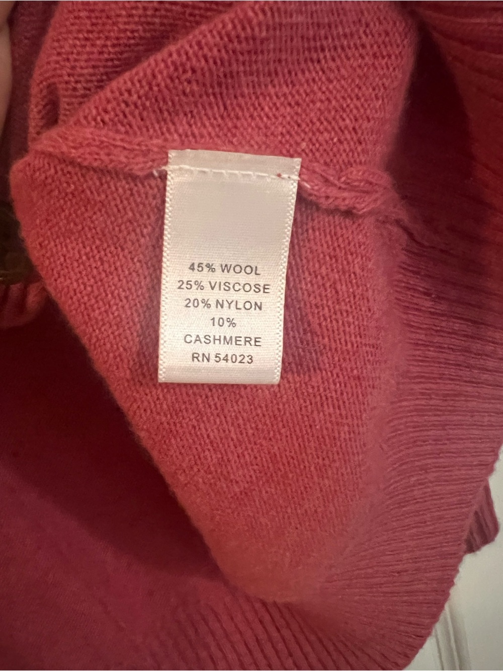 Banana Republic Rose Pink V-Neck Button Front Cardigan - Picture 5 of 5